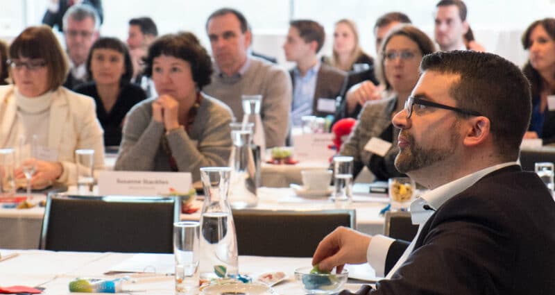 Projekt: IR & Finance Lounge 2016
