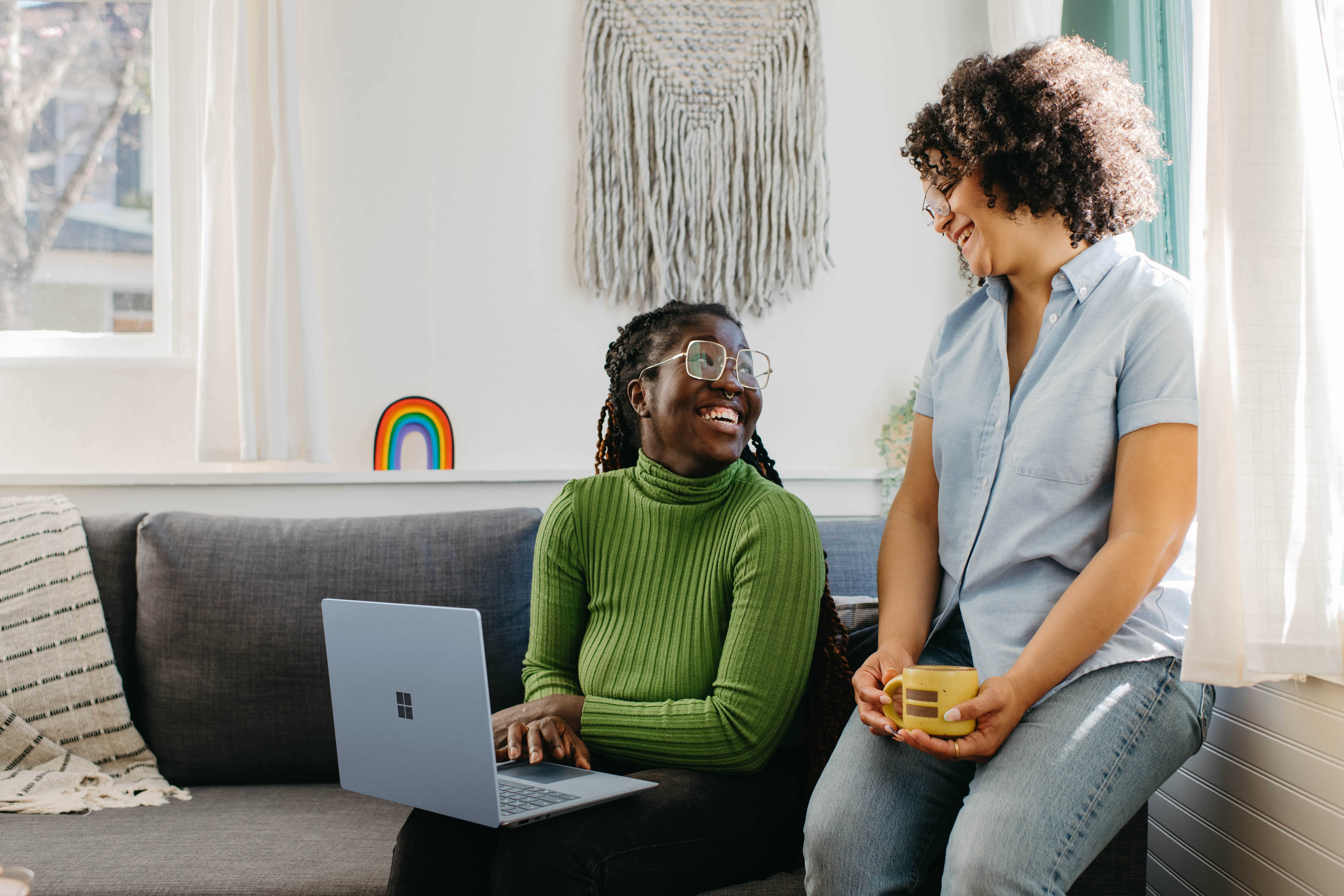 Mehr als bunt: Dimensionen von Diversity als Chance begreifen Beitrag: Mehr als bunt: Dimensionen von Diversity als Chance begreifen
